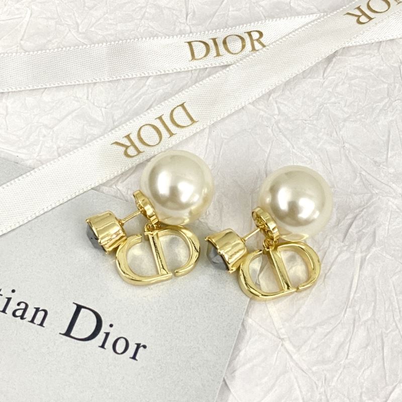 ch**an D*or earrings